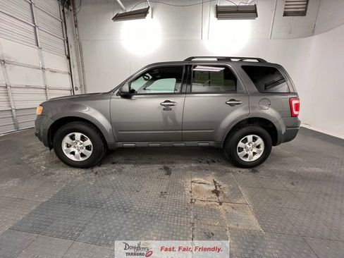 Used 2011 Ford Escape Limited w/ 302A Rapid Spec Order Code FWD image 5