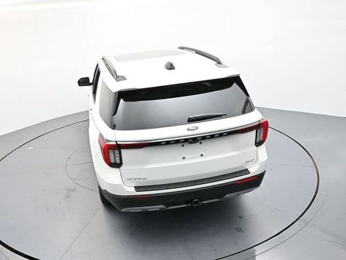 New 2026 Ford Explorer Active w/ Active Comfort Package AWD/4WD image 25
