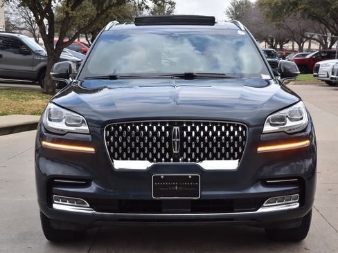 Used 2024 Lincoln Aviator Black Label w/ Dynamic Handling Package image 3