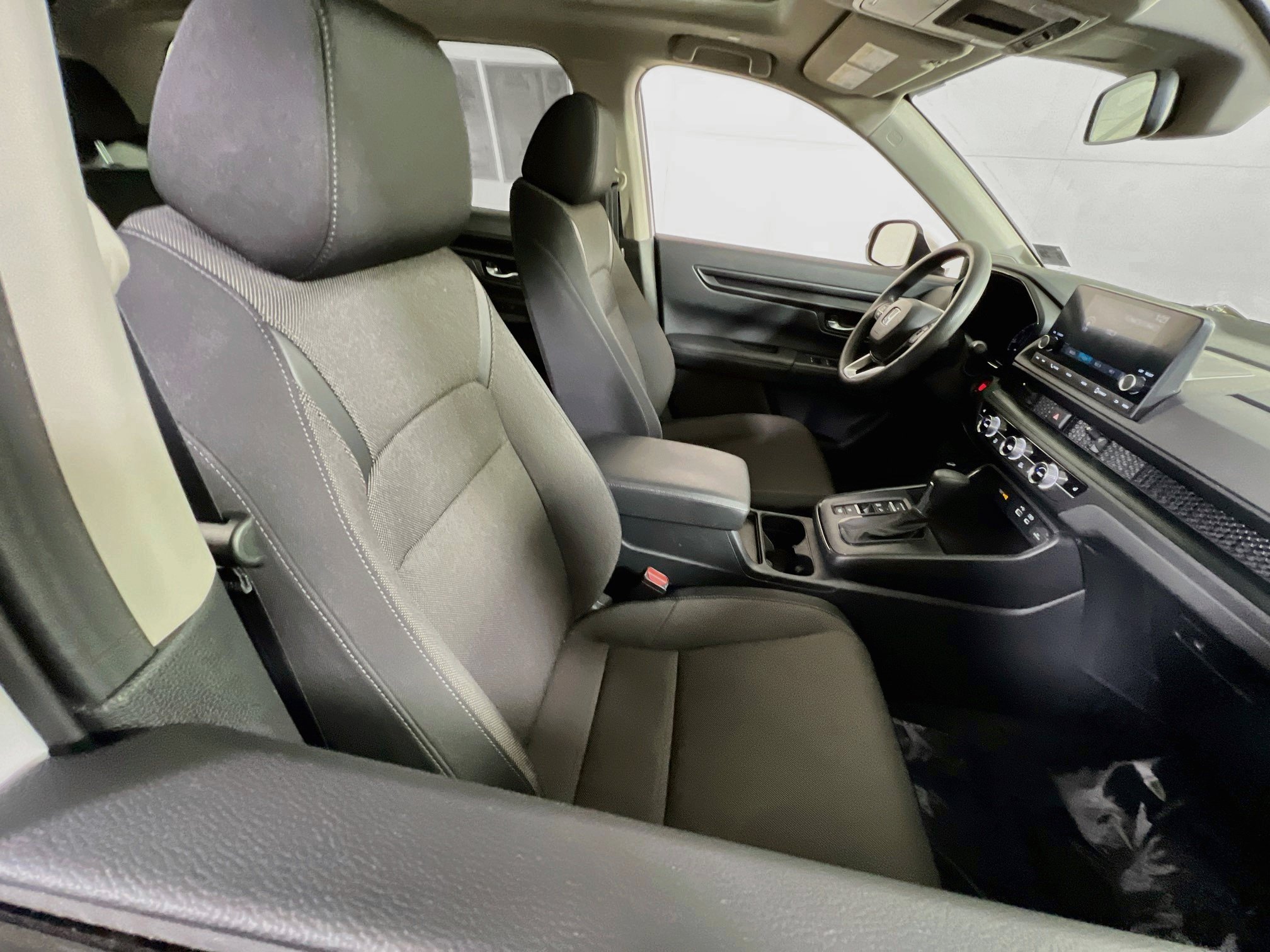 Used 2023 Honda CR-V EX image 27