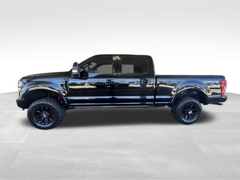Used 2022 Ford F250 Lariat w/ Tremor Off-Road Package image 8
