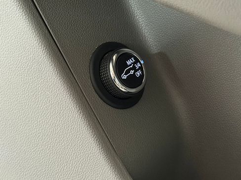 Certified 2022 Cadillac XT5 Premium Luxury image 20