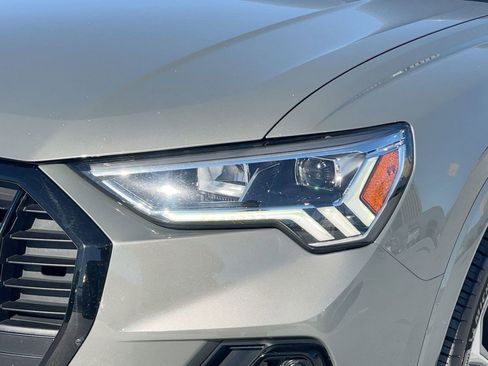 Used 2021 Audi Q3 2.0T Premium Plus image 11