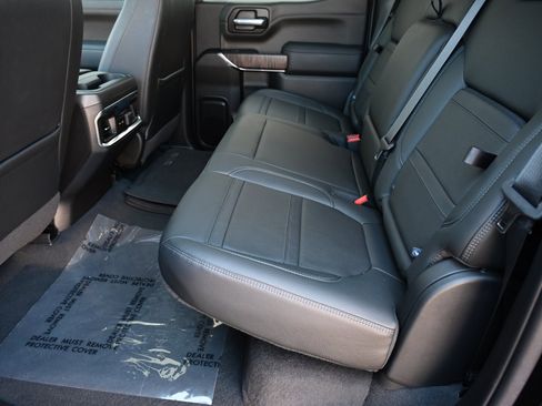 Used 2022 GMC Sierra 1500 Denali w/ Denali Premium Package image 14