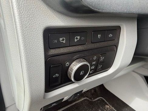 Used 2024 Ford F450 Limited w/ FX4 Off-Road Package AWD/4WD image 15