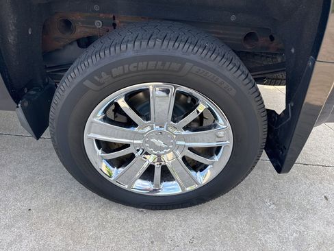 Used 2016 Chevrolet Silverado 1500 High Country AWD/4WD image 10