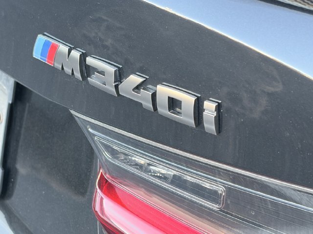 Used 2020 BMW M340i w/ Premium Package RWD image 4