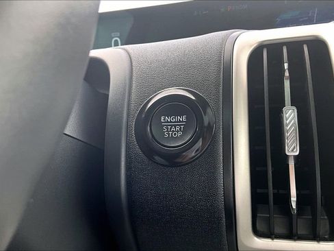 Used 2025 Ford Expedition Max Active AWD/4WD image 21