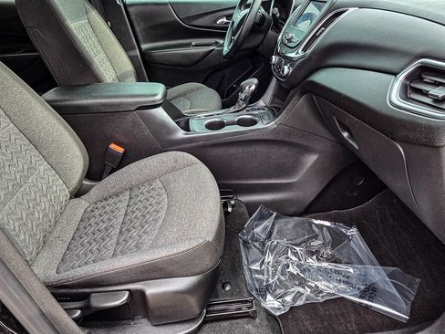 Certified 2024 Chevrolet Equinox LT image 40