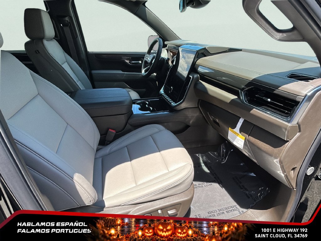 New 2026 GMC Yukon XL Elevation w/ LPO, Elevation Black Package AWD/4WD image 35