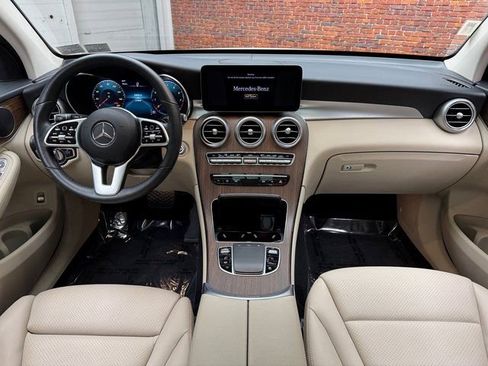 Certified 2022 Mercedes-Benz GLC 300 GLC 300 image 11