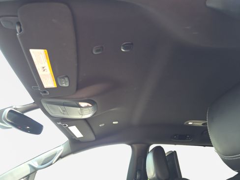 New 2026 Chrysler Pacifica Select FWD image 28