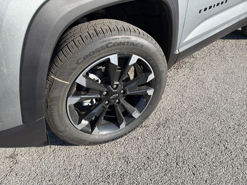 New 2026 Chevrolet Equinox RS image 3