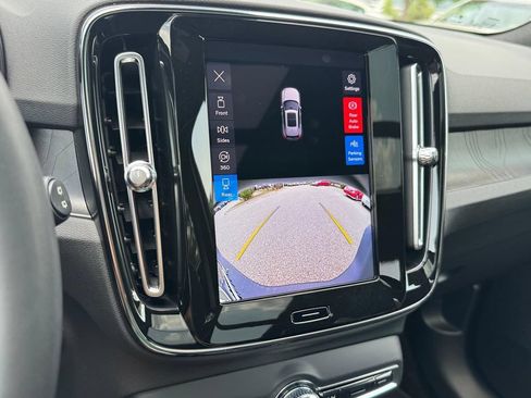 Certified 2023 Volvo XC40 Recharge Ultimate AWD/4WD image 20