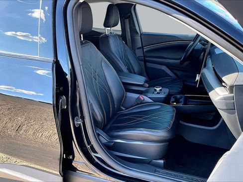 Used 2023 Ford Mustang Mach-E Select RWD image 10