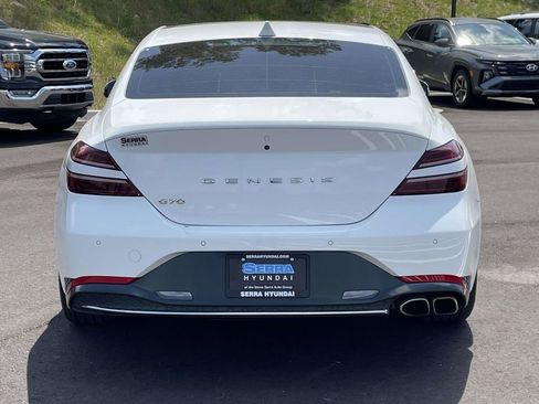 Used 2022 Genesis G70 2.0T w/ Prestige Package RWD image 4