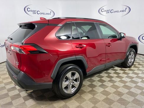 Used 2025 Toyota RAV4 XLE image 7