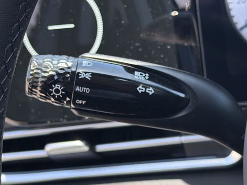New 2026 Hyundai Elantra Limited FWD image 41