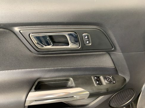 Used 2017 Ford Mustang GT image 14