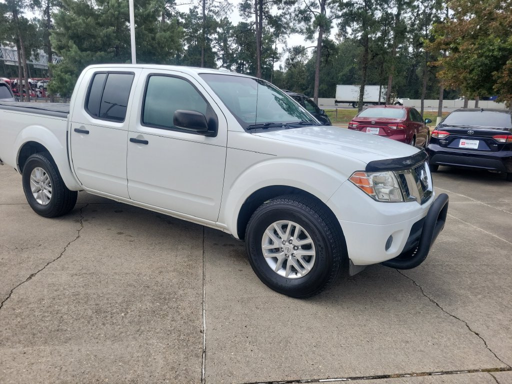 Used 2015 Nissan Frontier SV RWD image 9