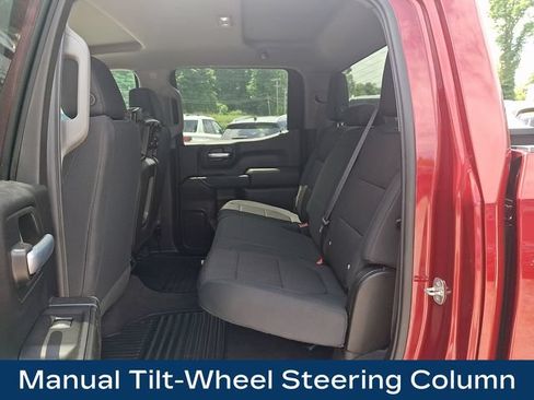 Used 2020 Chevrolet Silverado 1500 Custom w/ Custom Value Package AWD/4WD image 18