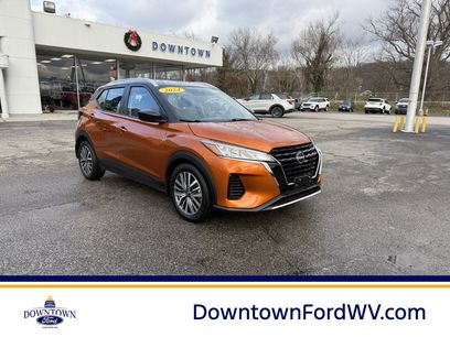 Used 2024 Nissan Kicks SV