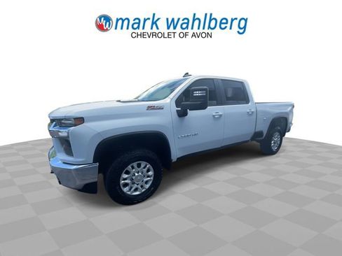 Certified 2023 Chevrolet Silverado 2500 LT AWD/4WD image 3