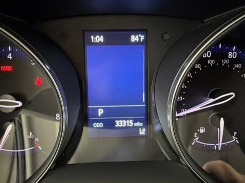 Used 2021 Toyota C-HR LE FWD image 30