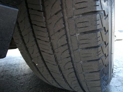 Used 2013 GMC Acadia SLE AWD/4WD image 11