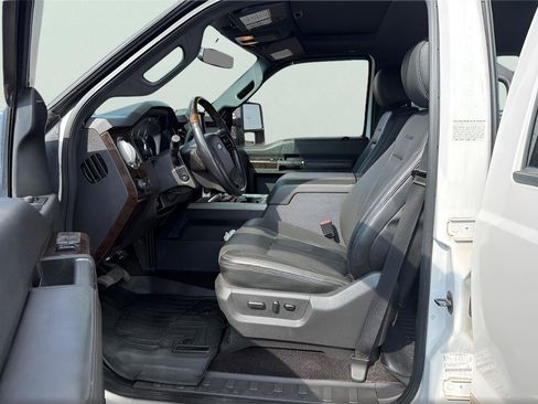 Used 2015 Ford F350 Platinum w/ FX4 Off-Road Package AWD/4WD image 7