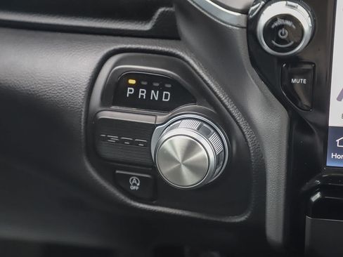 Used 2023 RAM 1500 Laramie RWD image 14