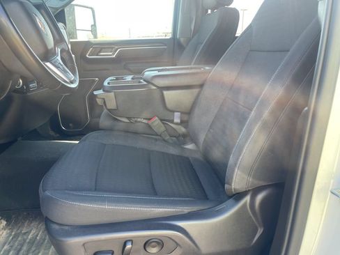 Used 2025 Chevrolet Silverado 2500 LT w/ Convenience Package AWD/4WD image 20