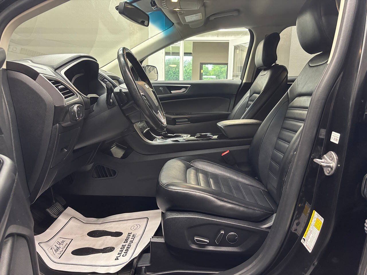 Used 2015 Ford Edge SEL w/ Equipment Group 201A AWD/4WD image 17