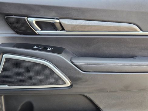 Used 2023 Kia Telluride EX X-Line image 28