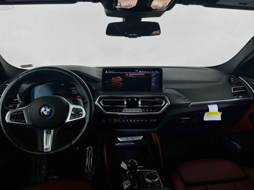 Used 2023 BMW X4 xDrive30i w/ M Sport Package AWD/4WD image 10
