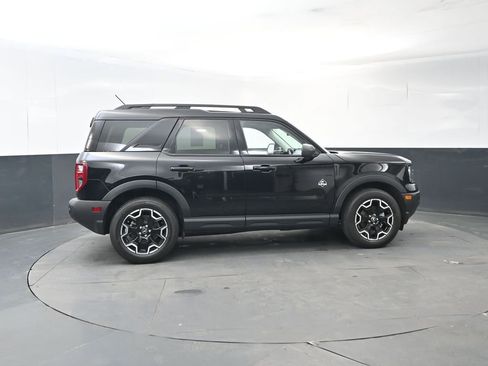 Used 2025 Ford Bronco Sport Outer Banks w/ Outer Banks Tech Package+ image 6