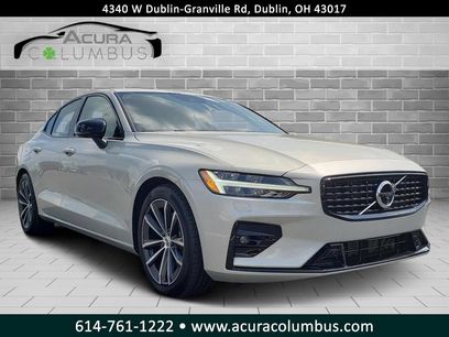 Used 2022 Volvo S60 B5 Momentum w/ Advanced Package