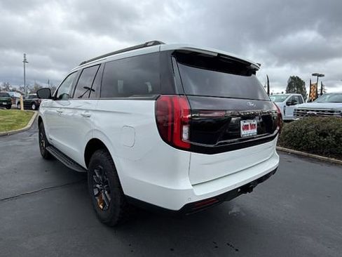 New 2026 Ford Expedition Tremor image 6