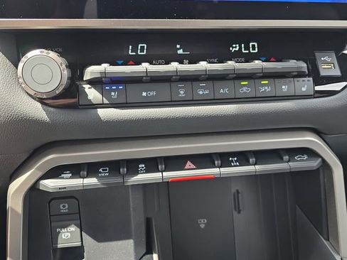 New 2026 Toyota Tundra Limited AWD/4WD image 23