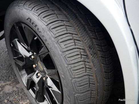 Used 2023 Chevrolet Express 2500 Extended image 19