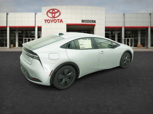 New 2026 Toyota Prius Plug-In Hybrid image 22