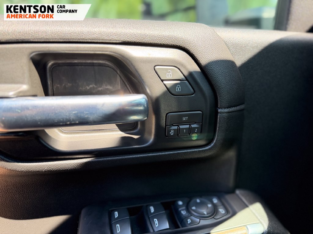 Used 2020 Chevrolet Silverado 3500 High Country w/ Z71 Off-Road Package AWD/4WD image 20