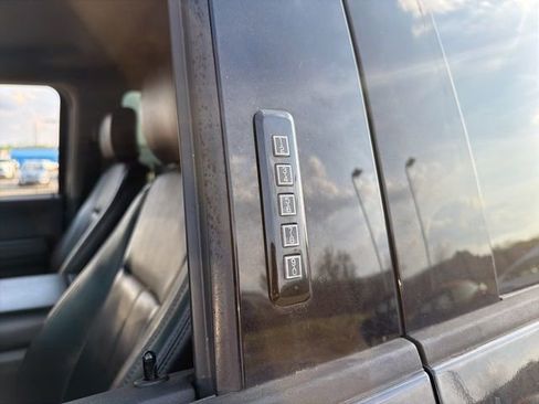 Used 2020 Ford F250 Lariat image 10