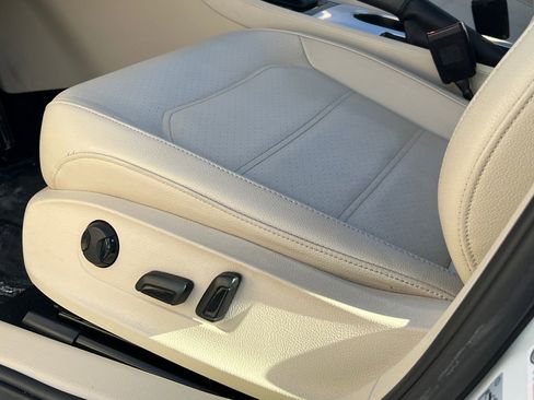 Used 2019 Volkswagen Passat 2.0T Wolfsburg image 21