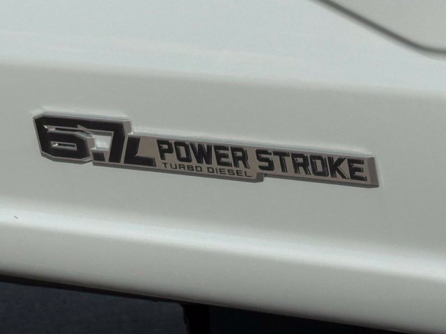 Used 2026 Ford F550 4x4 Crew Cab Super Duty image 11