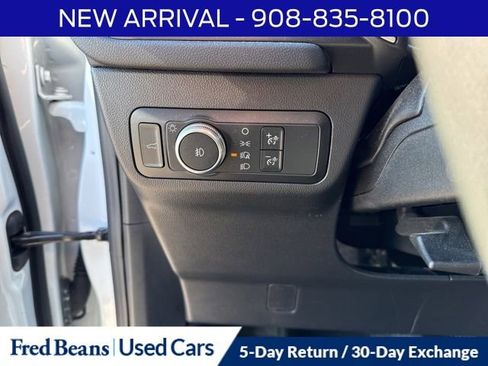 Used 2020 Ford Escape SEL image 14