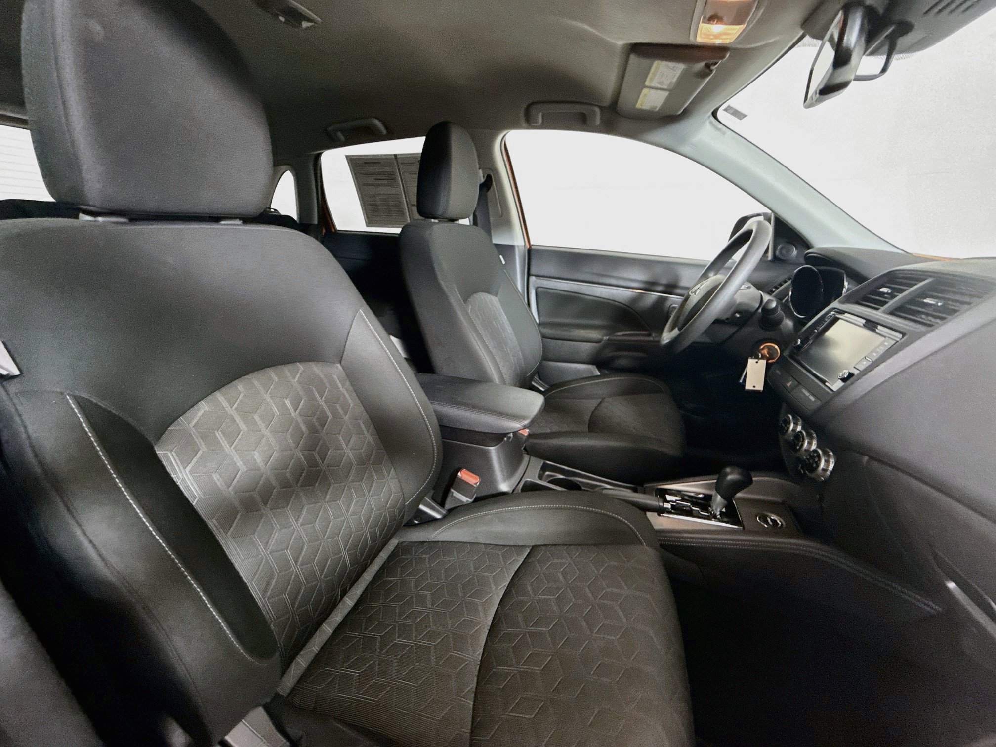 Used 2024 Mitsubishi Outlander Sport AWD image 25