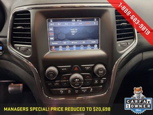 Used 2019 Jeep Grand Cherokee Laredo image 6