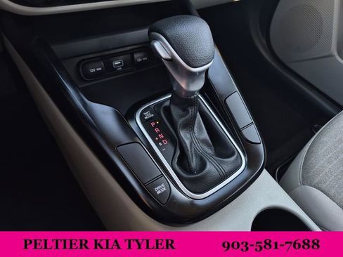 Certified 2020 Kia Soul S image 39