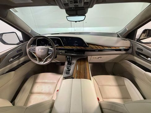 Used 2021 Cadillac Escalade ESV Sport Platinum image 69